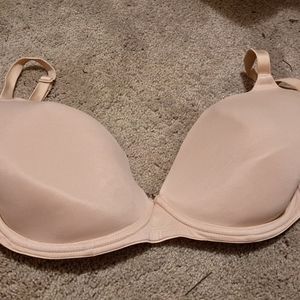 Victoria's Secrets PINK Wear Everywhere lightly lined 36DD Tan Bra